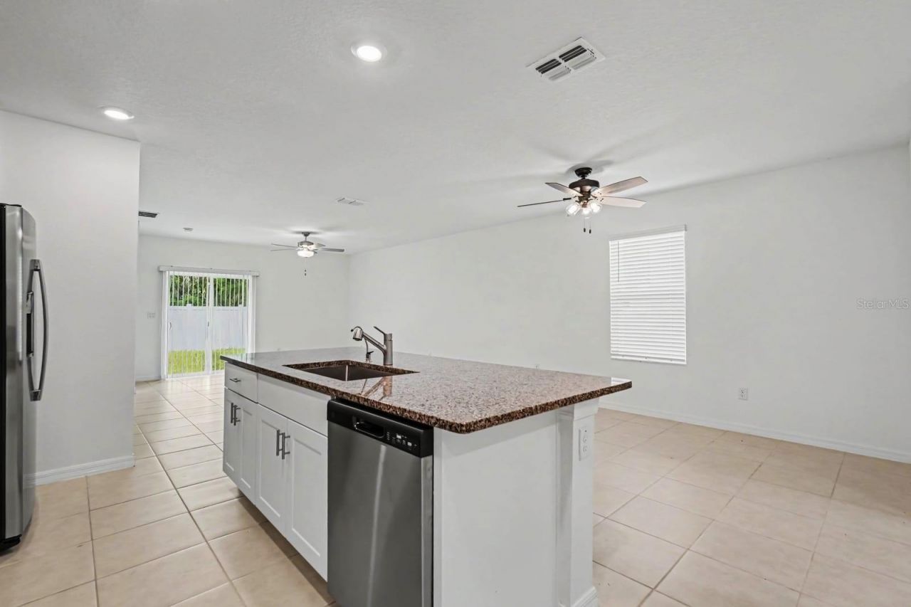 6259 Back Forty Loop, Zephyrhills, FL 33541 Photo