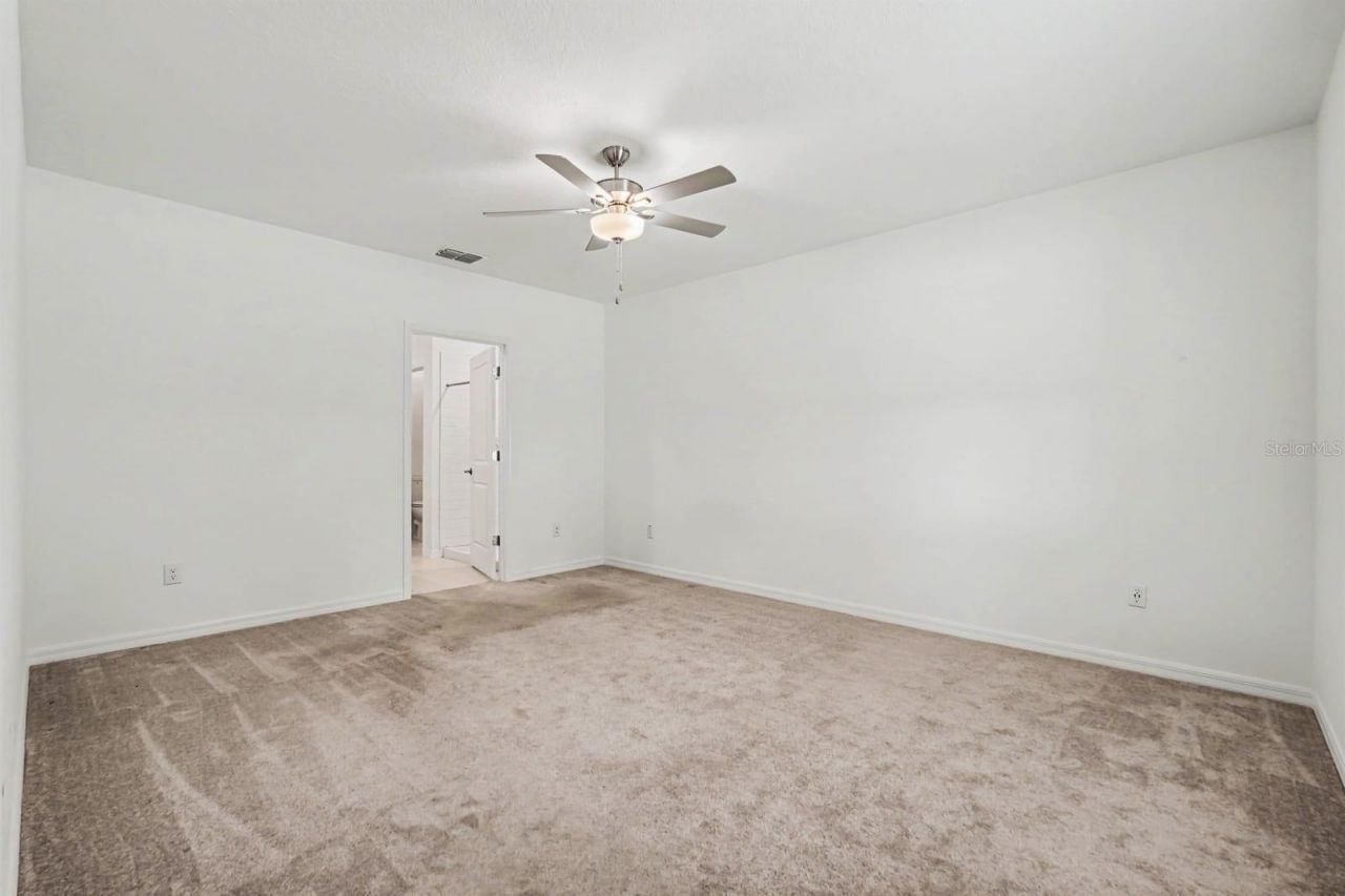 6259 Back Forty Loop, Zephyrhills, FL 33541 Photo