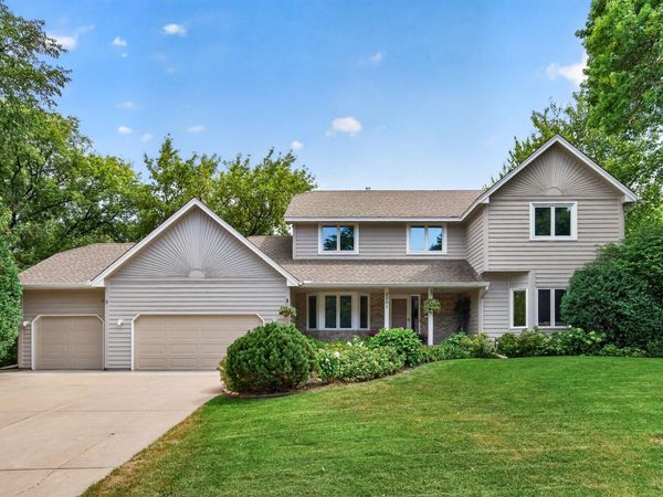 2201 Pine Island Road, Minnetonka, MN 55305