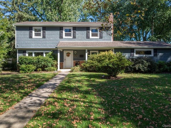 18 Meadow Lark Drive , East Northport, NY 11731