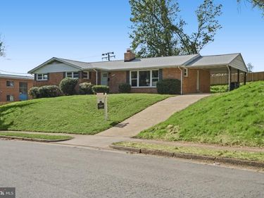 120 LONGVIEW DRIVE , ALEXANDRIA, VA 22314