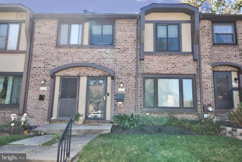 3246 DURHAM PLACE , HOLLAND, PA 18966
