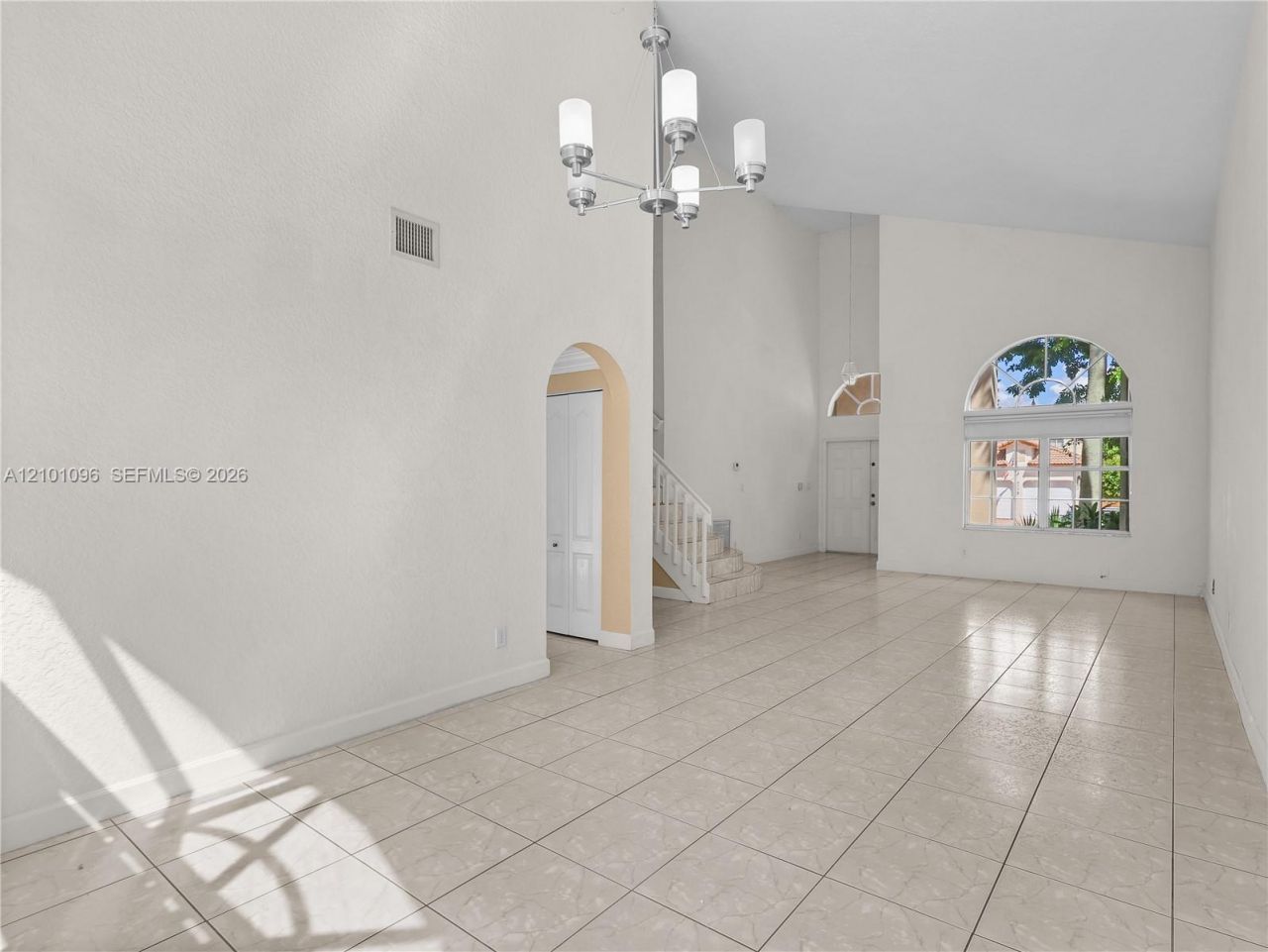 9776 NW 30th St, Doral, FL 33172 Photo