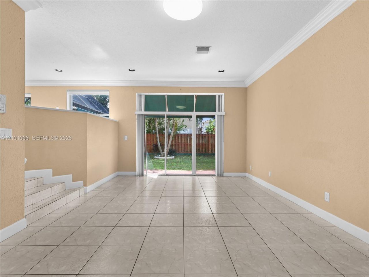 9776 NW 30th St, Doral, FL 33172 Photo
