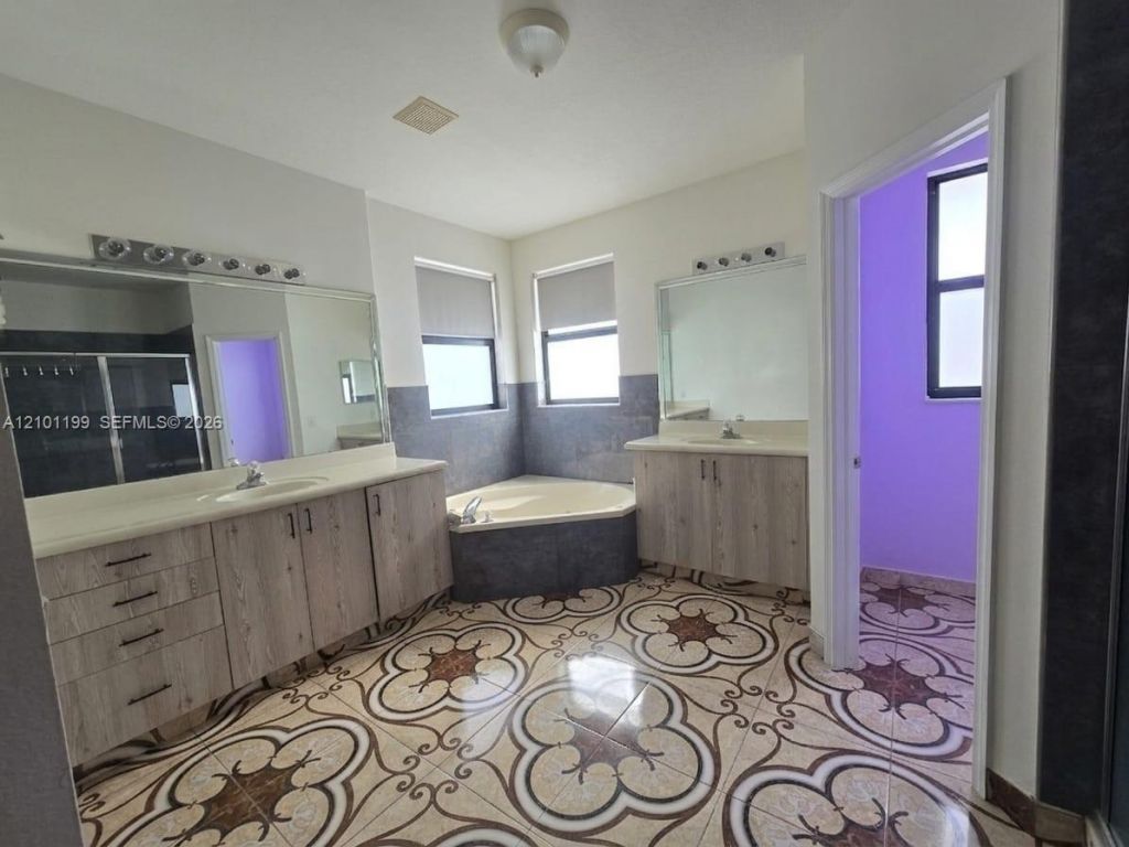 15350 SW 11 St, Miami, FL 33194 Photo