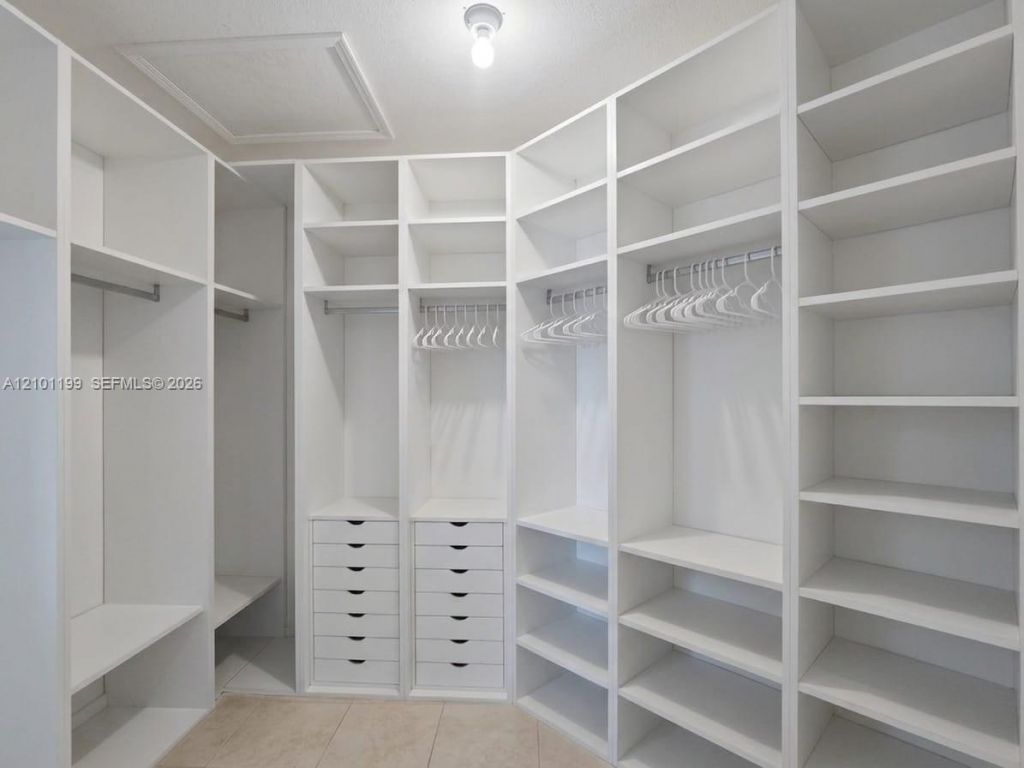 15350 SW 11 St, Miami, FL 33194 Photo