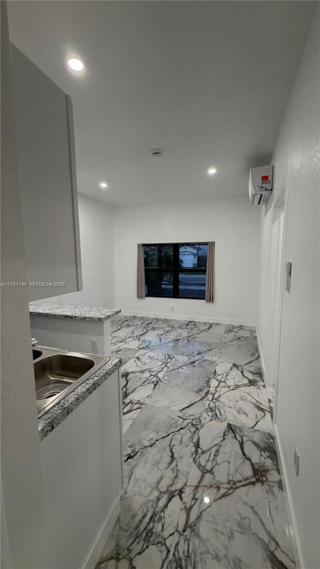 15350 SW 11 St, Miami, FL 33194 Photo