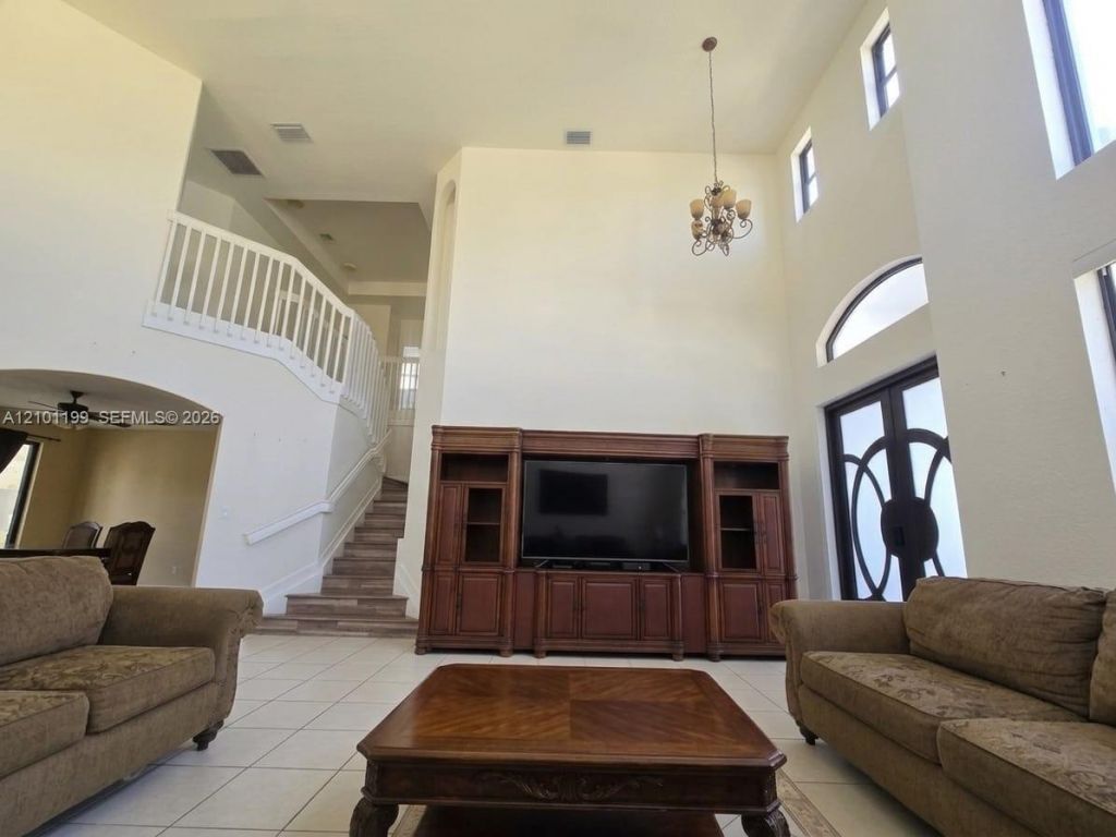 15350 SW 11 St, Miami, FL 33194 Photo