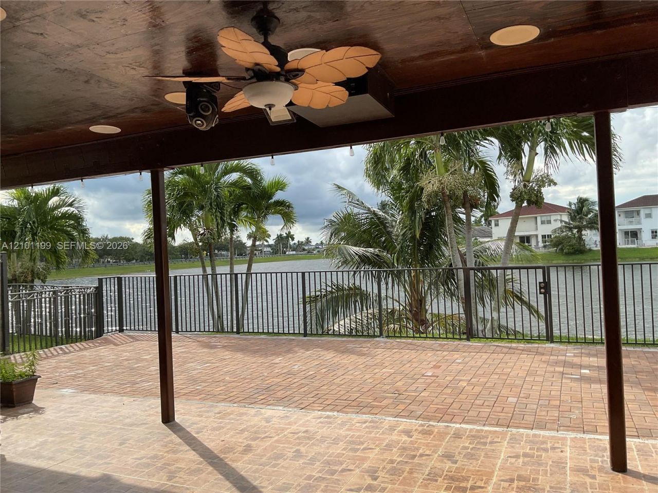 15350 SW 11 St, Miami, FL 33194 Photo