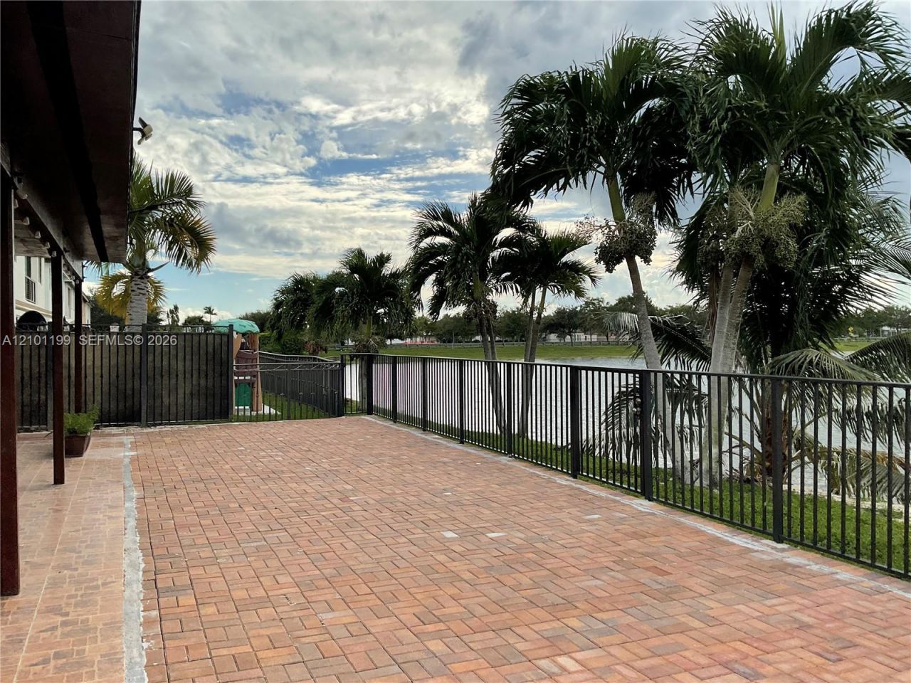 15350 SW 11 St, Miami, FL 33194 Photo