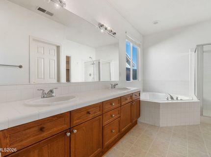 10295 Lucente Way, Reno, NV 89521 Photo