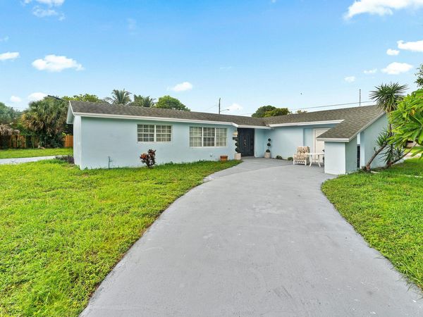 742 Laurel Drive, West Palm Beach, FL 33403