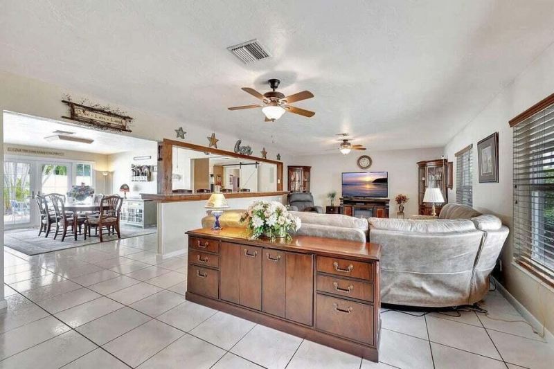 7187 Thompson Road, Boynton Beach, FL 33426 Photo