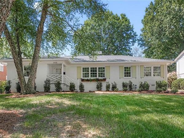 1109 Buckingham Road , Greensboro, NC 27408