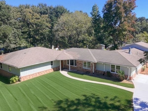 5075 Winters Chapel Road, Atlanta, GA 30360