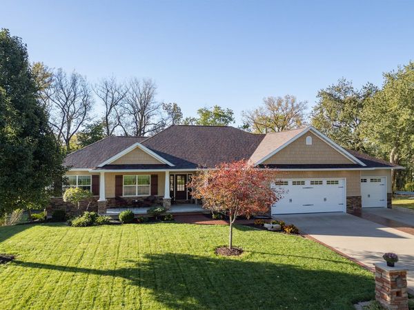 165 Dayton Valley View , Colona, IL 61241