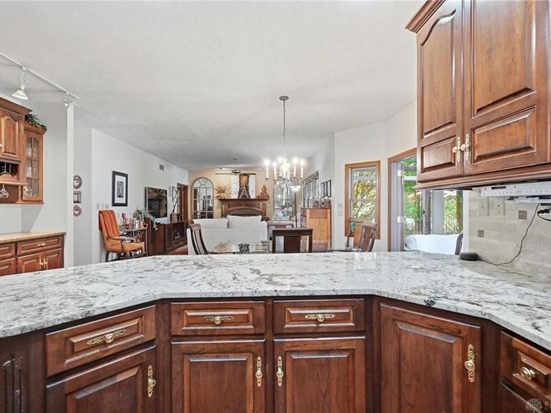 2099 Hedge Gate Boulevard, Beavercreek, OH 45431 Photo 25