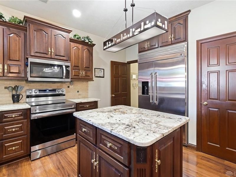 2099 Hedge Gate Boulevard, Beavercreek, OH 45431 Photo 26