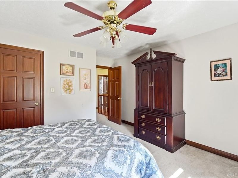 2099 Hedge Gate Boulevard, Beavercreek, OH 45431 Photo 49