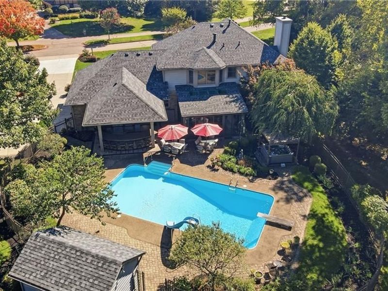 2099 Hedge Gate Boulevard, Beavercreek, OH 45431 Photo 6