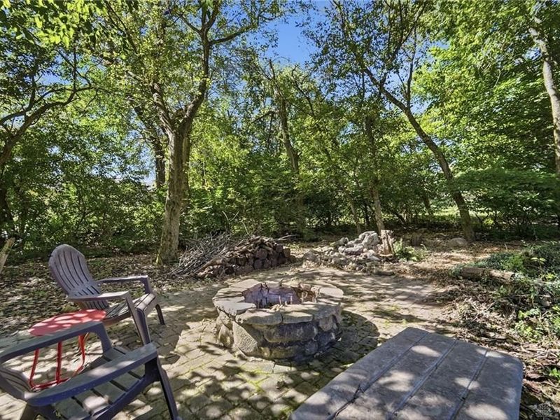 2099 Hedge Gate Boulevard, Beavercreek, OH 45431 Photo 80