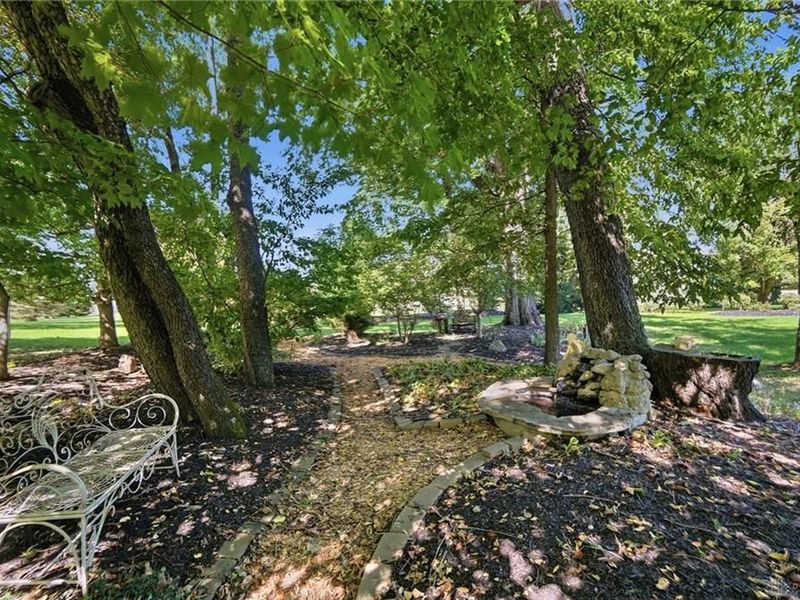 2099 Hedge Gate Boulevard, Beavercreek, OH 45431 Photo 83