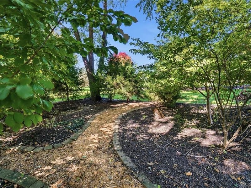 2099 Hedge Gate Boulevard, Beavercreek, OH 45431 Photo 85