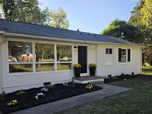 2709 Orange Street , Greensboro, NC 27405