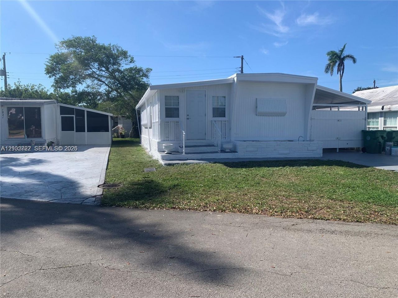 1911 SW 87th Ave , Davie, FL 33324 Photo