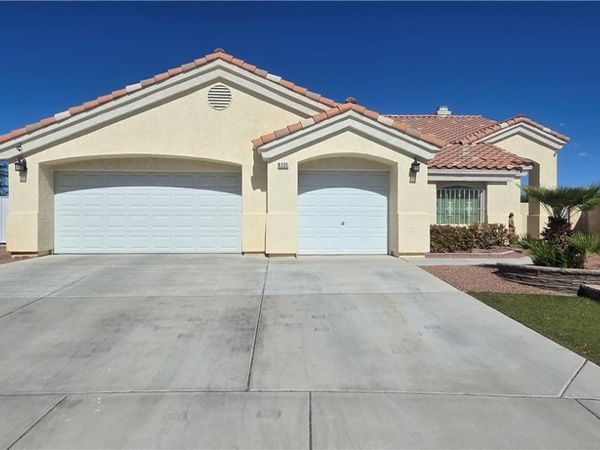 8000 Edward Baher Avenue, Las Vegas, NV 89149