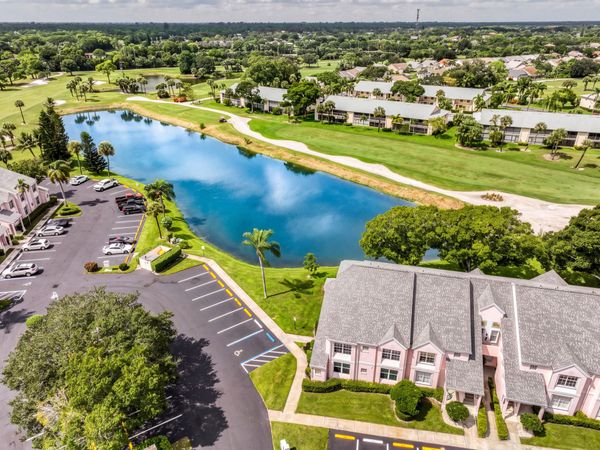 302 Muirfield Court, Unit 302a, Jupiter, FL 33458
