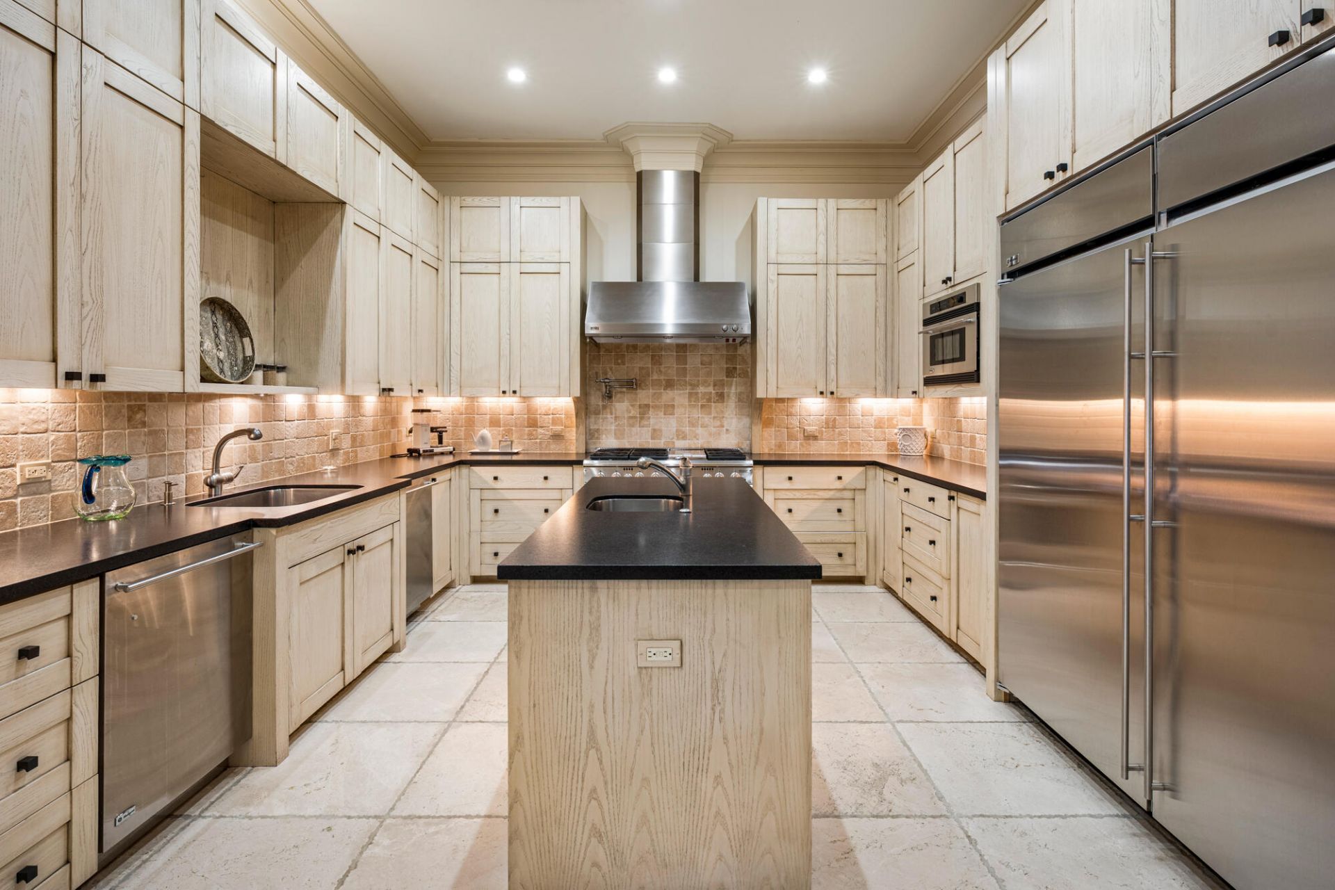 13 Via Vizcaya, Palm Beach, FL 33480 Photo