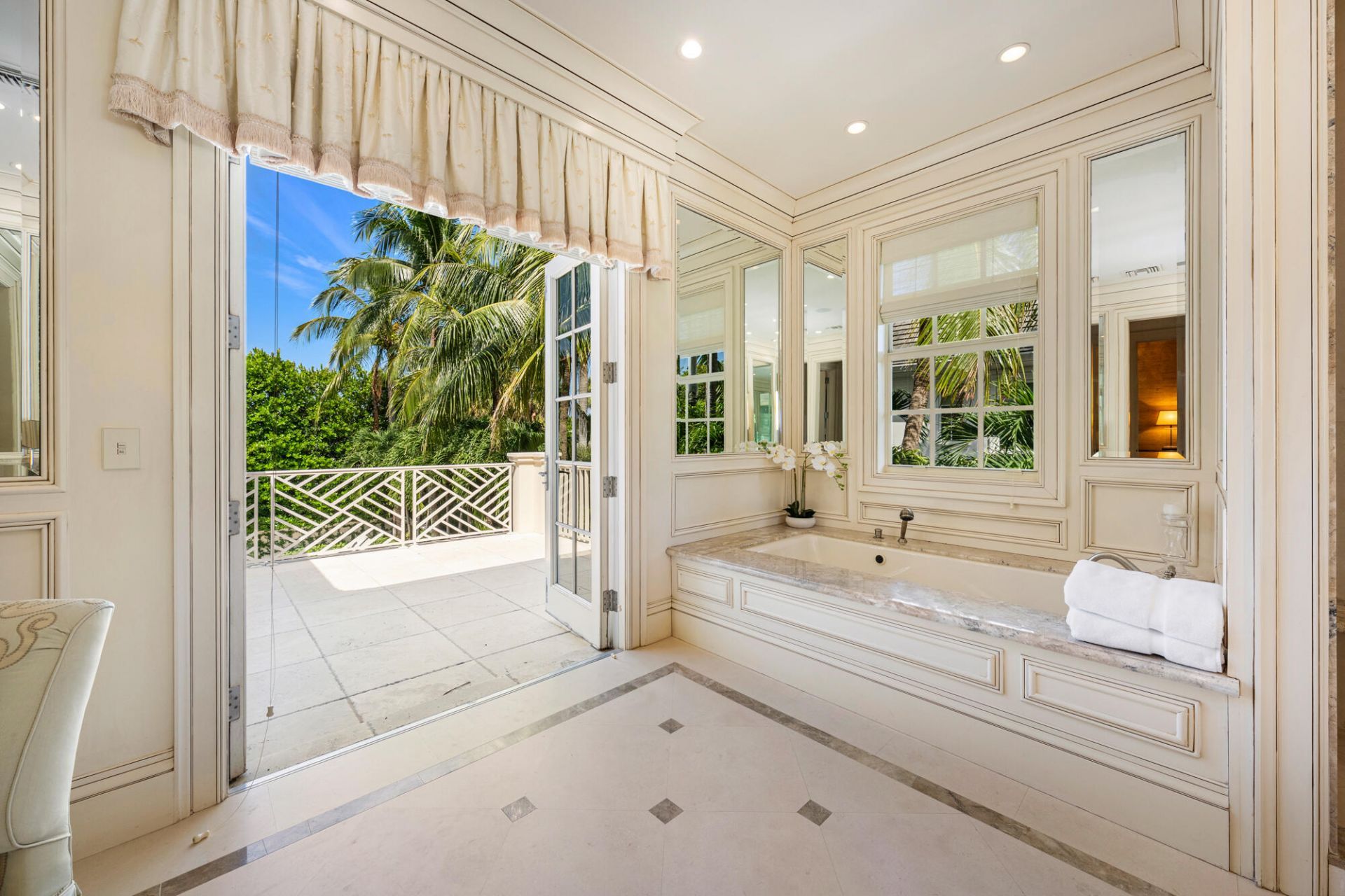 13 Via Vizcaya, Palm Beach, FL 33480 Photo