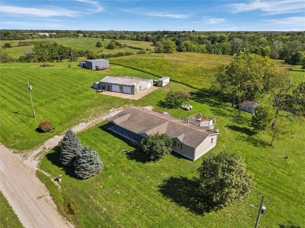 13313 Turnage Road, Richmond, MO 64085