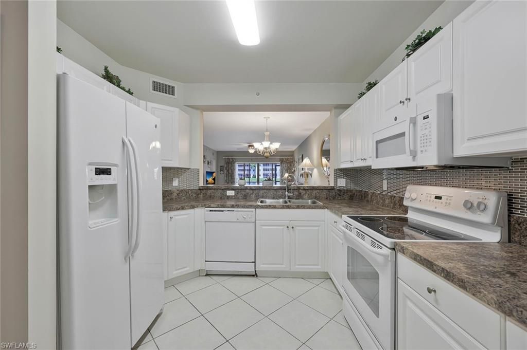 7808 Regal Heron Cir , Unit 103, Naples, FL 34104 Photo