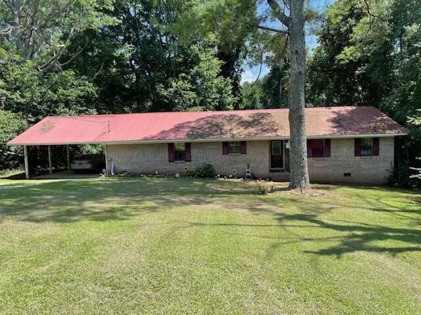 3009 CARTER Dr, Haleyville, AL 35565
