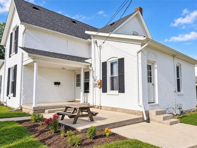 9 W Water Street, Versailles, OH 45380 Photo 2