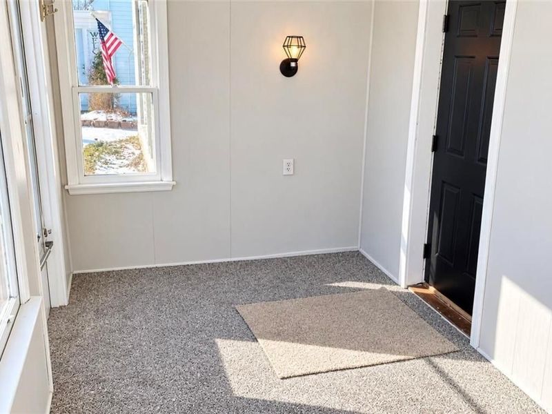 9 W Water Street, Versailles, OH 45380 Photo 3