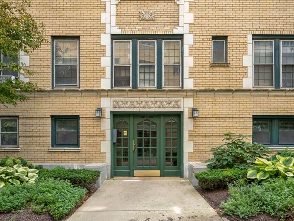 4310 N Clarendon Avenue , Unit 1021, Chicago, IL 60613