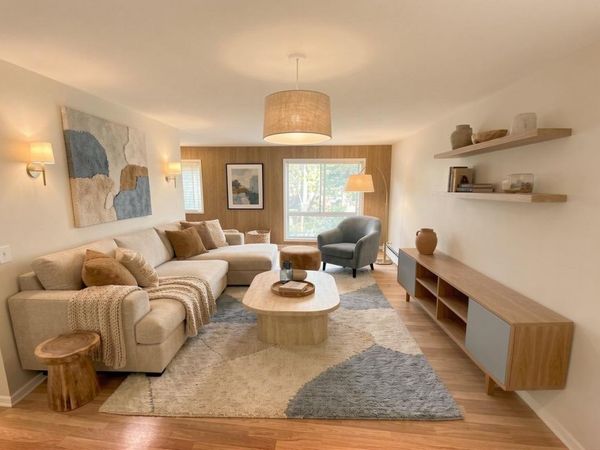 3540 Hennepin Avenue, Unit 210, Minneapolis, MN 55408