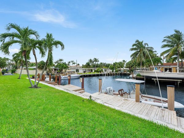 301 E MCNAB Road, Unit 113, Pompano Beach, FL 33060