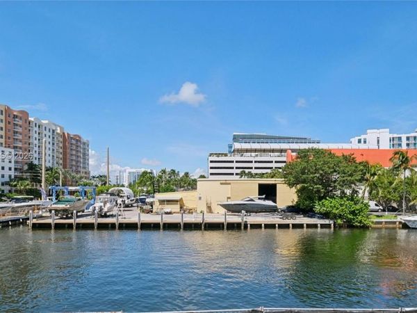 2931 NE 185th St , Unit 1106, Aventura, FL 33180