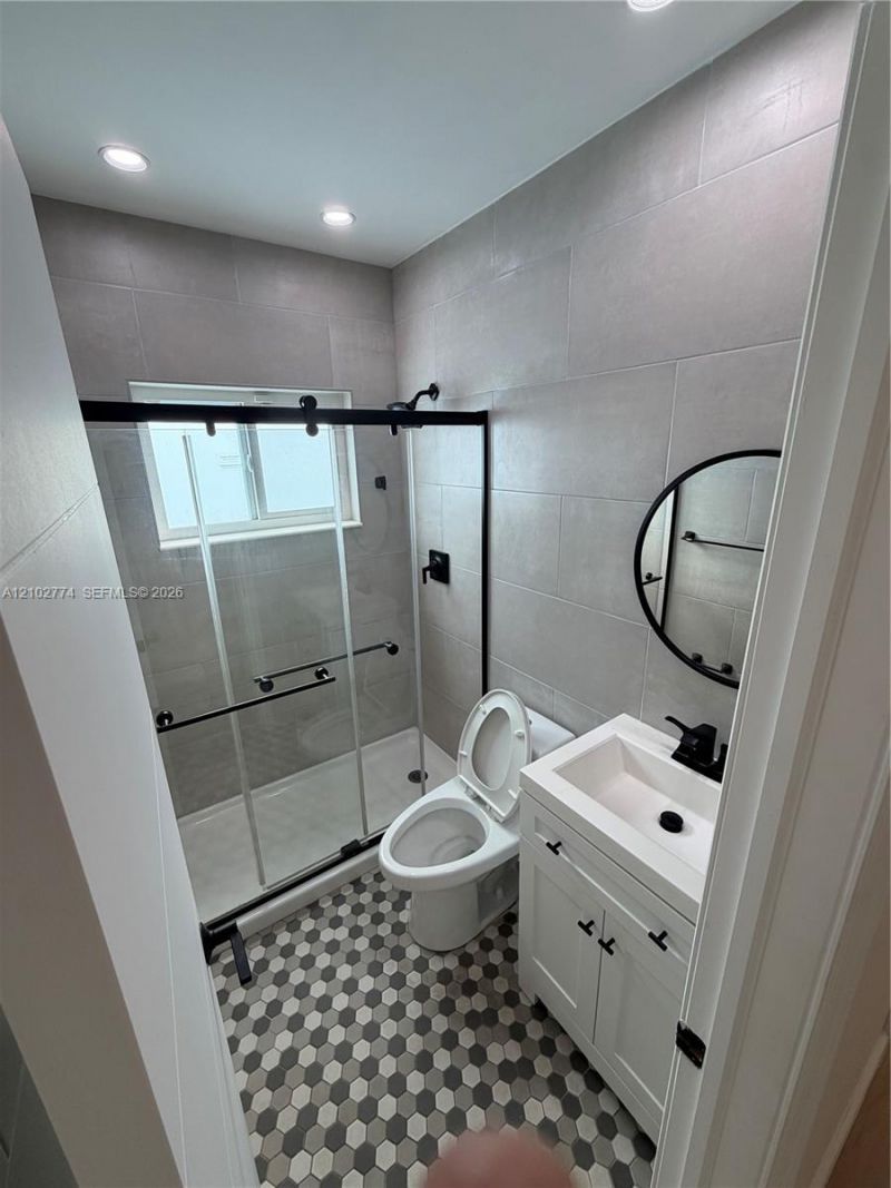 4335 SW 10th St , Miami, FL 33134 Photo