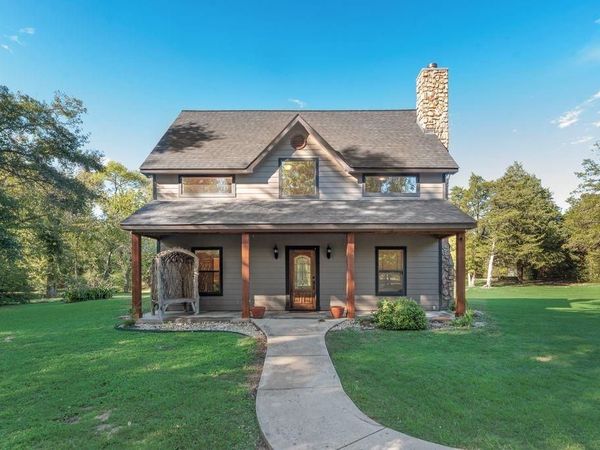 6306 Vz County Road 2120, Wills Point, TX 75169