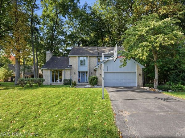 2352 Camron Court, West Bloomfield Township, Mi 48324