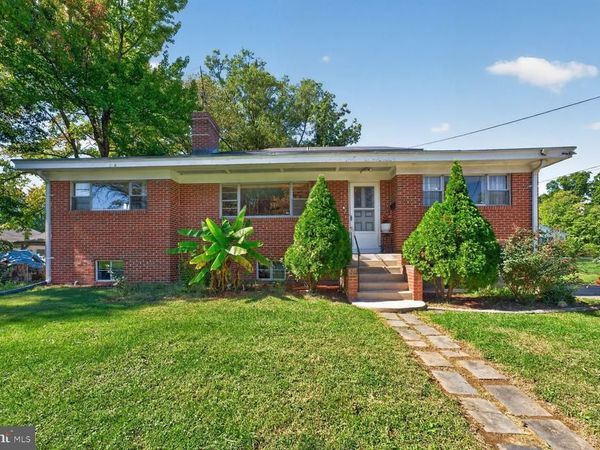 6702 96TH PLACE, LANHAM, MD 20706