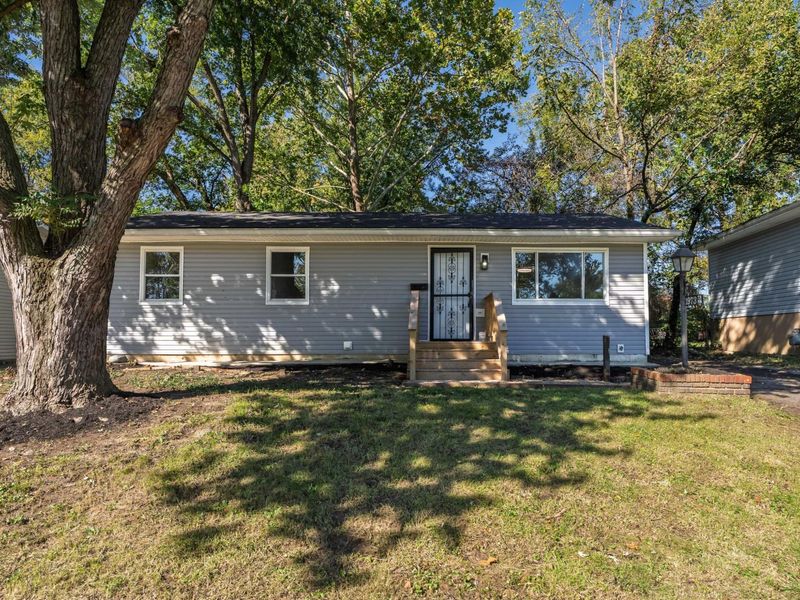 1973 Dunning Road , Columbus, OH 43219 Photo 1