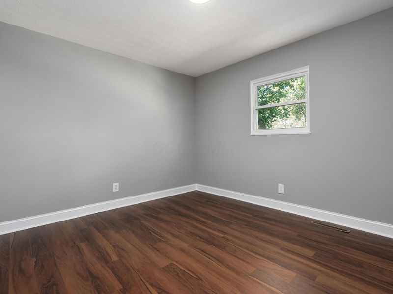 1973 Dunning Road , Columbus, OH 43219 Photo 18