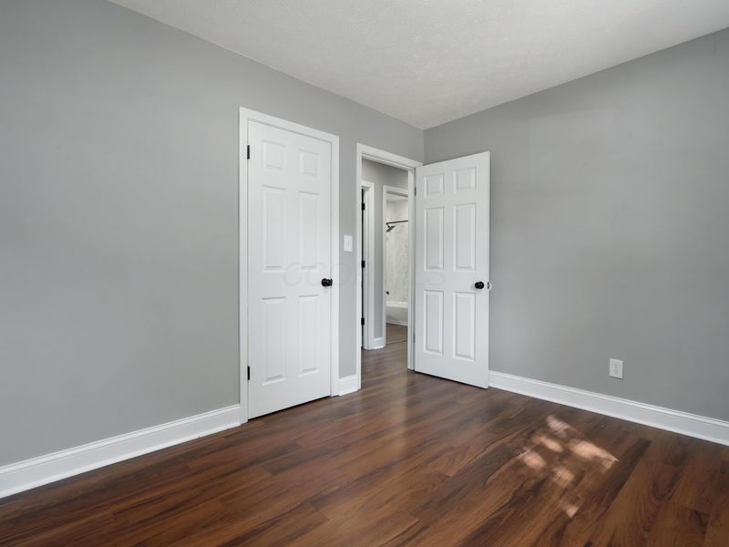 1973 Dunning Road , Columbus, OH 43219 Photo 21