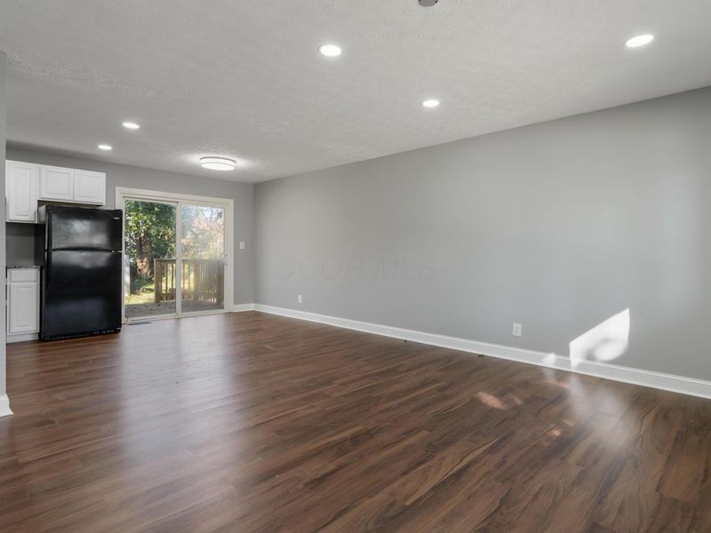 1973 Dunning Road , Columbus, OH 43219 Photo 7